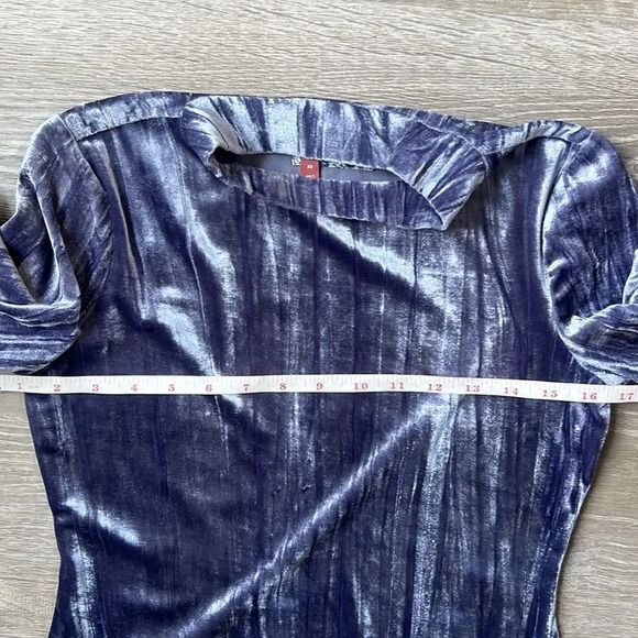 Anthropologie Pilcro Velveteen Mock Neck Top - Picture 9 of 10